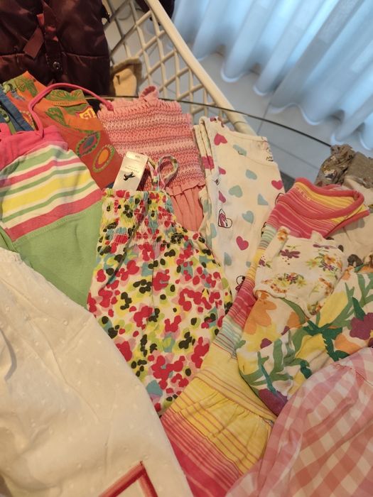 Lote de roupa para menina 3-5 anos