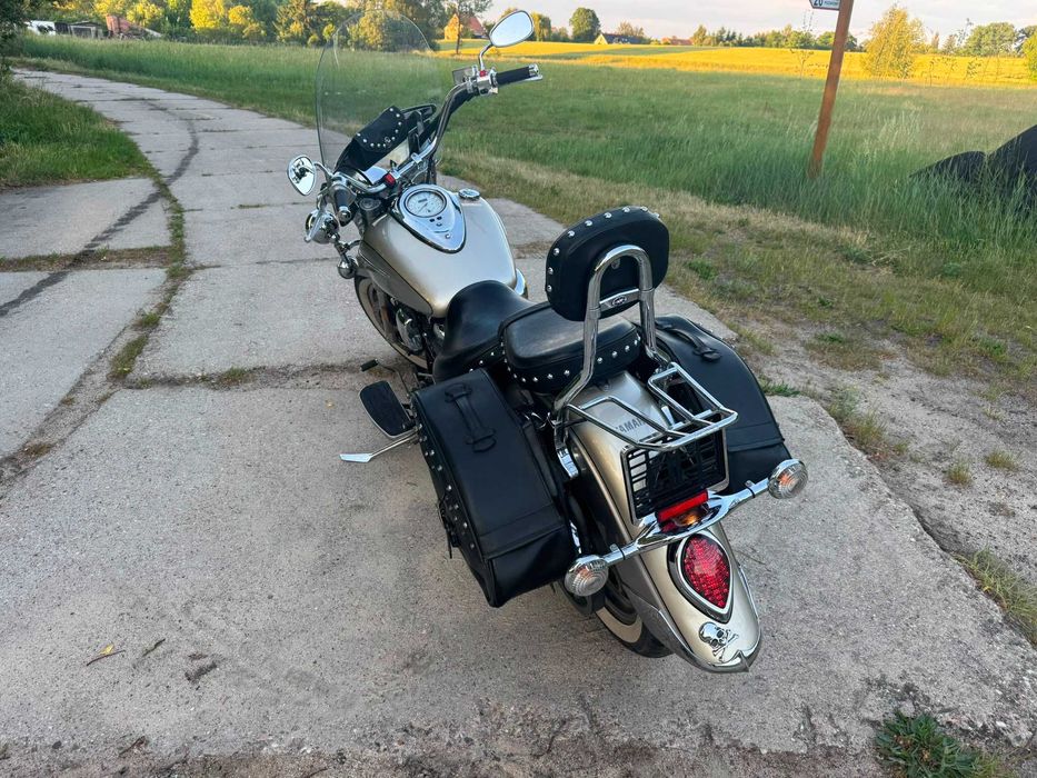 Yamaha XV1700 Road Star 1700