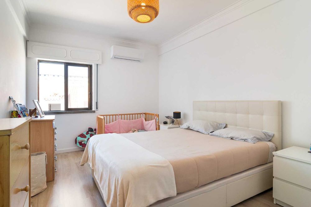 Apartamento T1 Centro Costa de Caparica