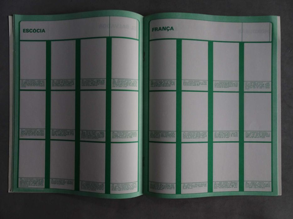 Caderneta de cromos vazia Mundial de Futebol Espanha 82 - Disvenda