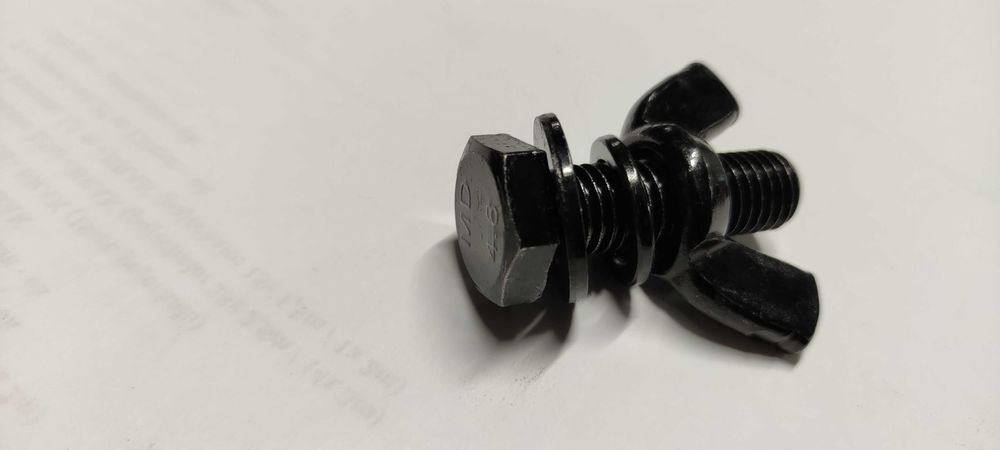 100 szt. - Śruba M12 40mm 4.8 - zestaw z motylem