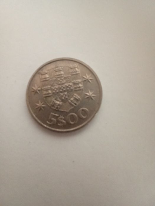 Moedas escudos antigas coleção