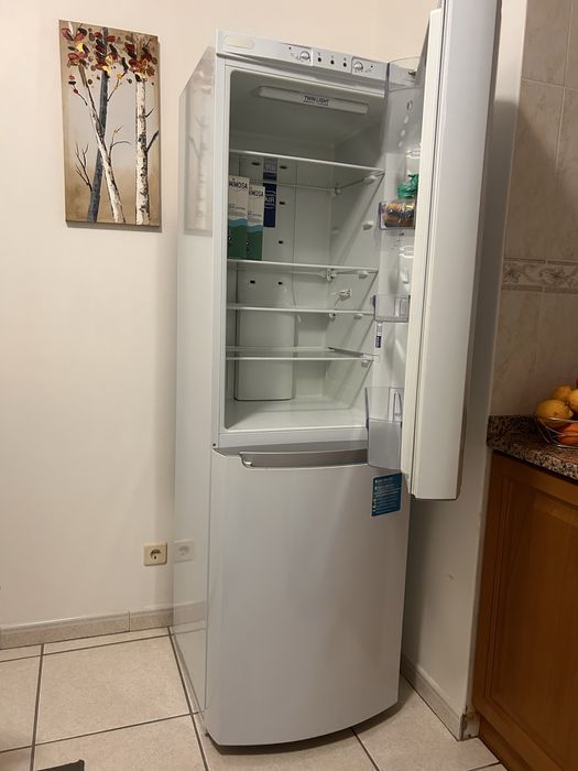 Frigorifico INDESIT combinado