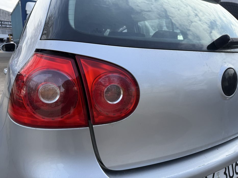 VW Golf V Klapa Bagażnika Z Szybą Bez Rdzy Kompletna LA7W