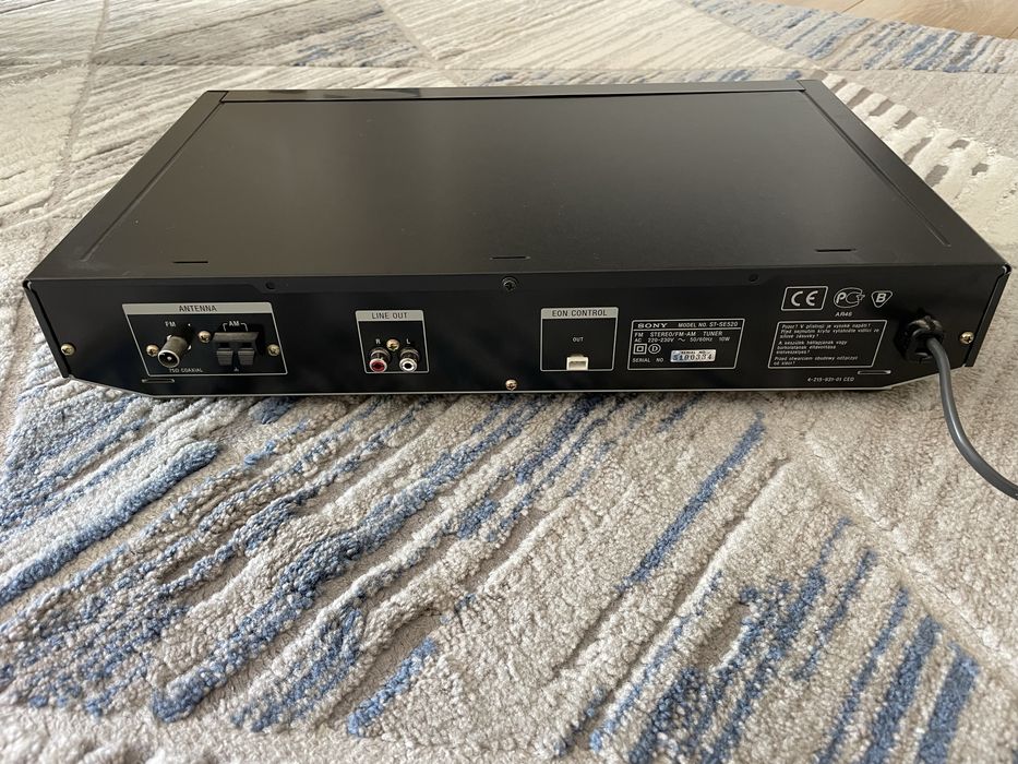 Tuner Sony ST-SE520