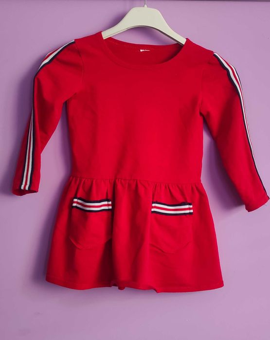 Sukienka rozmiar 110