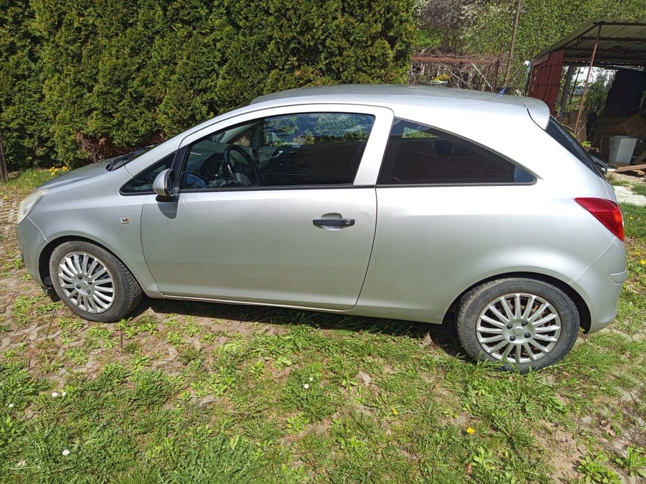 Opel corsa D 2009 1,2 benzyna klimatyzacja