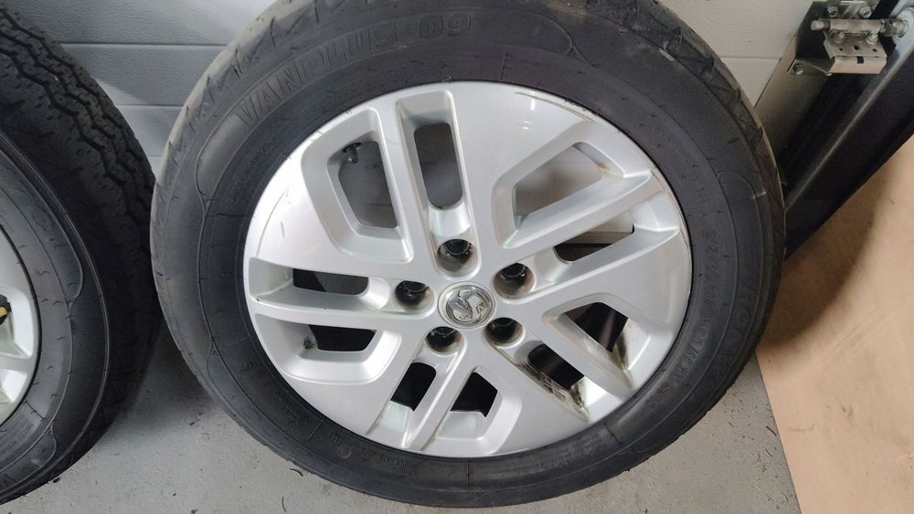 Alufelgi 17 Renault Trafic Iii Vivaro Talento Oryginalne