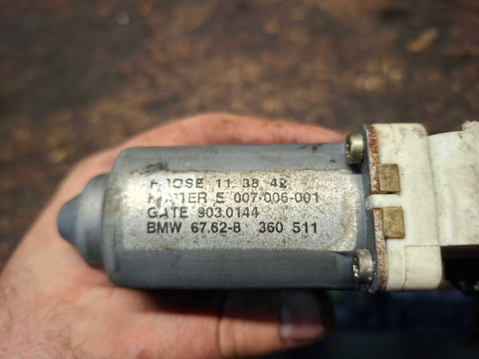 Silniczek opuszczania szyb lewy przód prawy tył BMW e39 oryginał