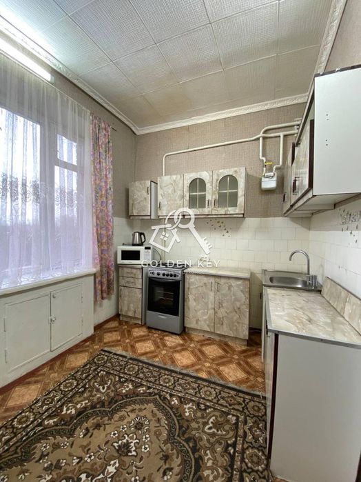 Оренда трикімнатної квартири на Соцмісті