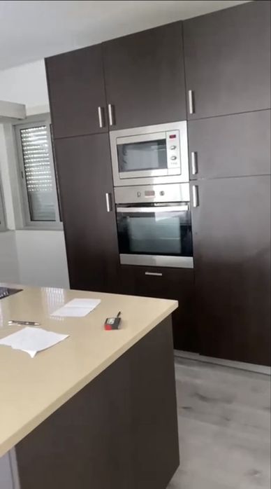 Armario cozinha com ilha