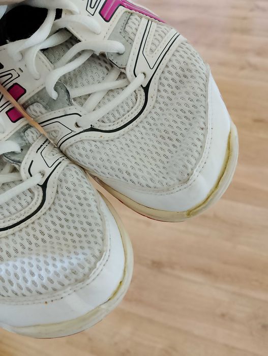 Asics. Buty damskie sportowe.