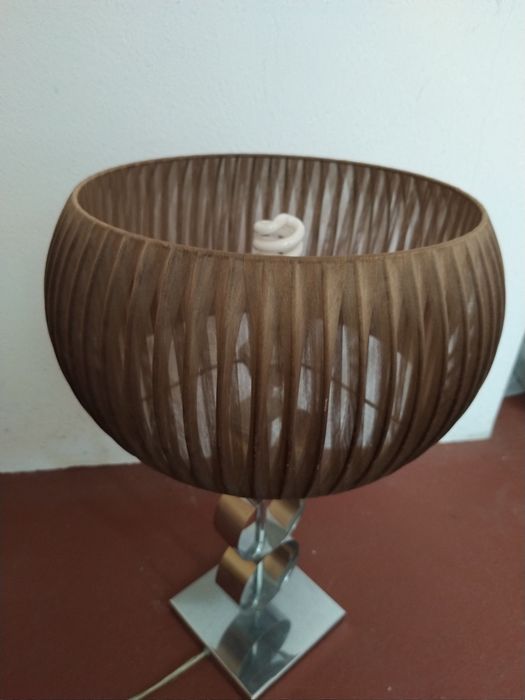Conjunto de candeeiros (Teto e mesinha de cabeceira)
