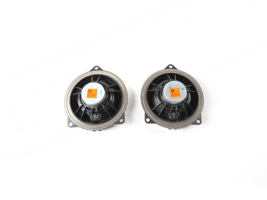 Conjunto 2 Colunas Harman Kardon Bmw 1 Ref: 65139210452 2010 - 2026