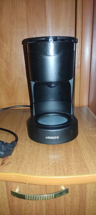 Кофеварка Ardesto 650W  мощность