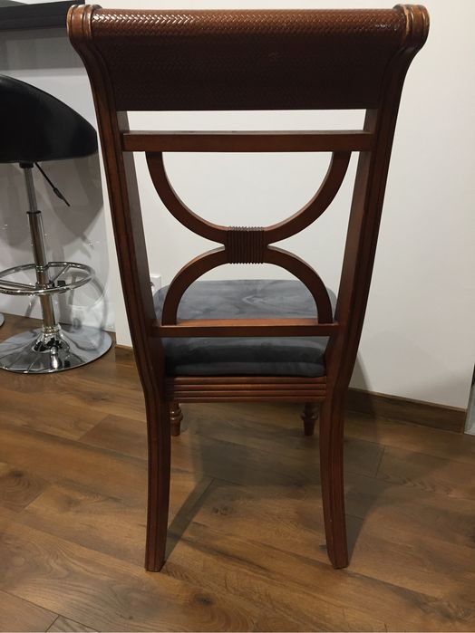 Stół drewniany stylizowany rozsuwany+6 krzeseł