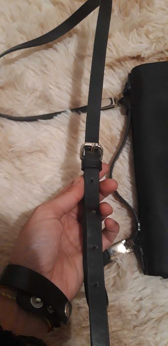 Mala tiracolo preta Zara