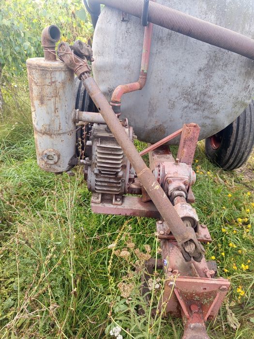 Продам бочку вакуумную до трактора