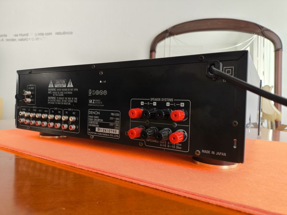 Denon PMA -520A amplificador integrado.