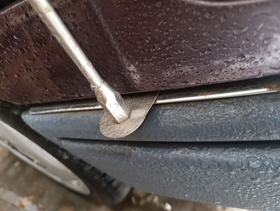 Флагшток на мерседес в123, в124, в140,116,115,126