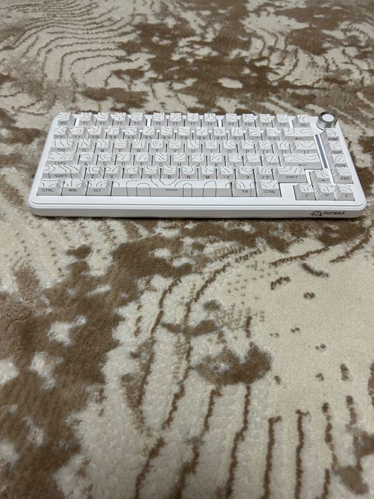 Клавіатура безпровідна FreeWolf F75 white