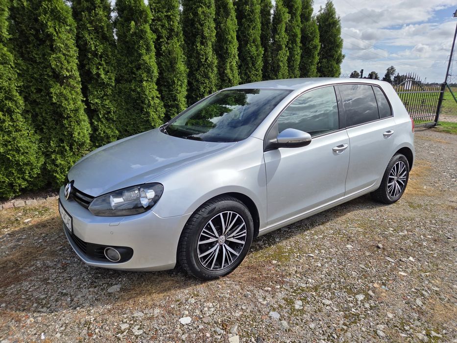 Volkswagen Golf 1.6 TDI 105 KM