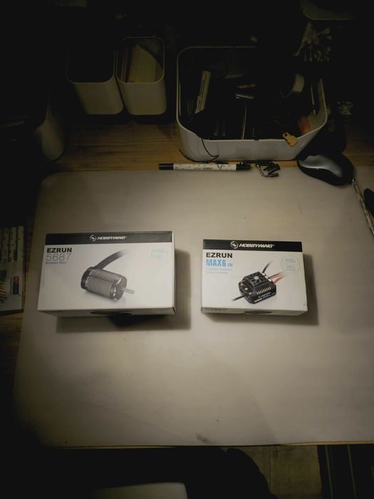 Arrma outcast 8s 1/5 rc warto przeczytac opis plus pakiety 9000mha