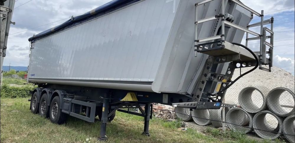 Полупричіп зерновоз Schmitz