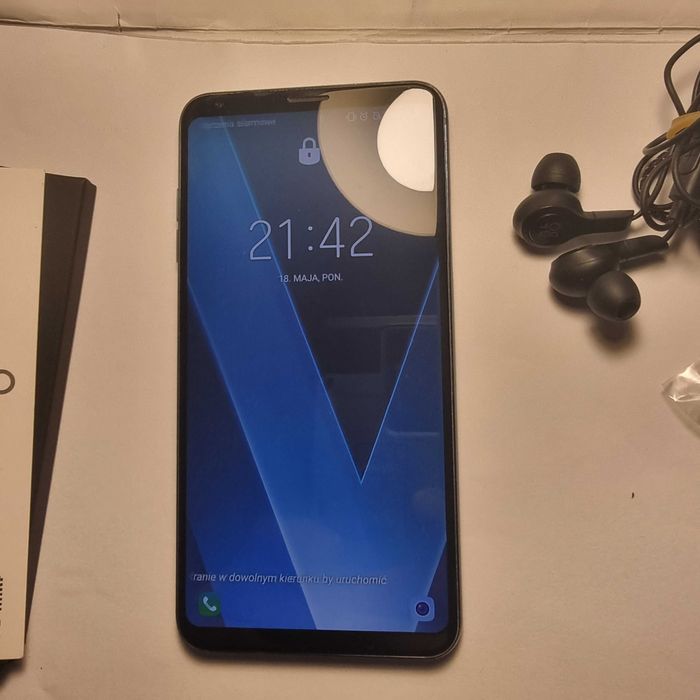 LG V30 64GB plus słuchawki B&O komplet