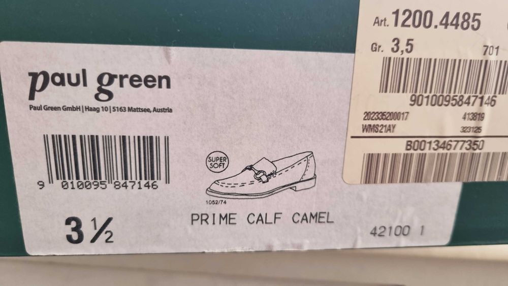 Sapatos em pele para senhora