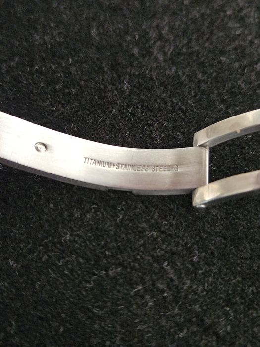 Годинник Seiko Radio Wave Control Solar Titanium 39мм