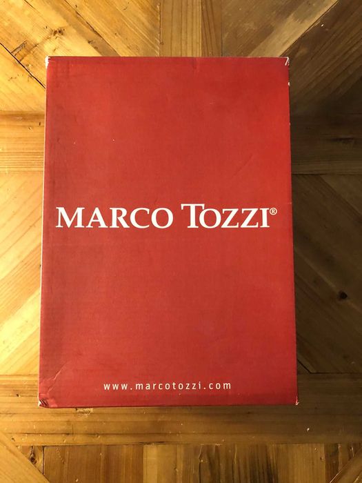 Sapatos pretos Marco Tozzi novos