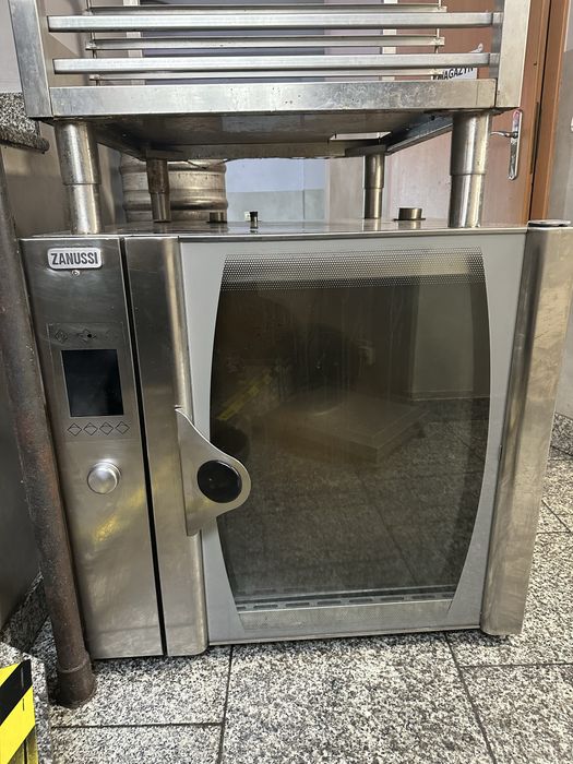 Piec gastronomiczny konwekcyjny  Zanussi