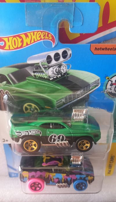 Conjunto 2 , 69 camaro z28 hot wheels