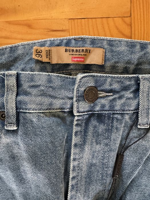 Calcas Burberry Supreme tamanho 38