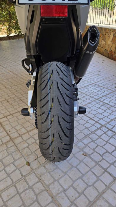 Honda X-ADV 750 Modelo 2025 (04/2025) – Full Extras | SC Project | Top Case GIVI | Impecável