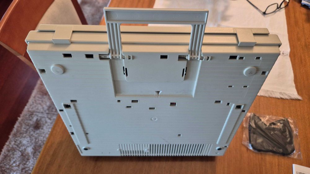 Vendo Máquina de Escrever eletrónica BROTHER AX-130 - Óptimo estado!