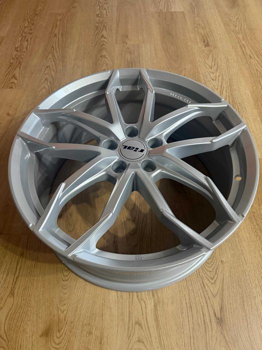 4 sztuki Felg RiAL LUCCA 20” 5x112 8.0 ET45 Skoda Kodiaq Audi Volkswagen Seat BMW oraz Mercedes