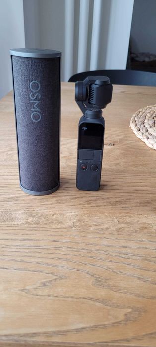 DJI Osmo Pocket Charging Case - футляр для зарядки камери
