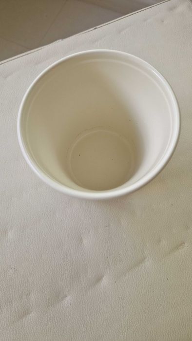 Vaso beje de louça, made in Germany
