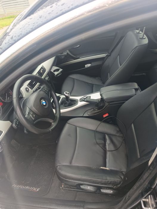 BMW E91 z 2010r 318d