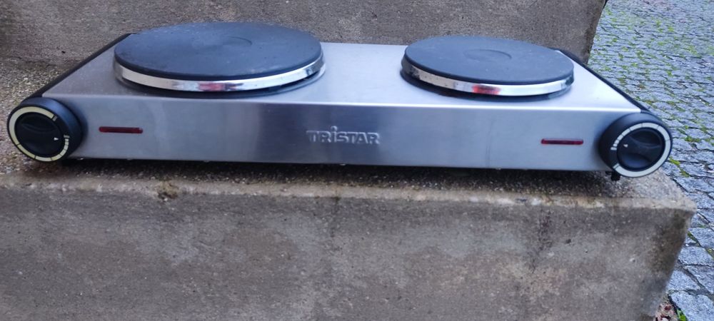 Fogão a gás e elétrico a funcionar muito bem