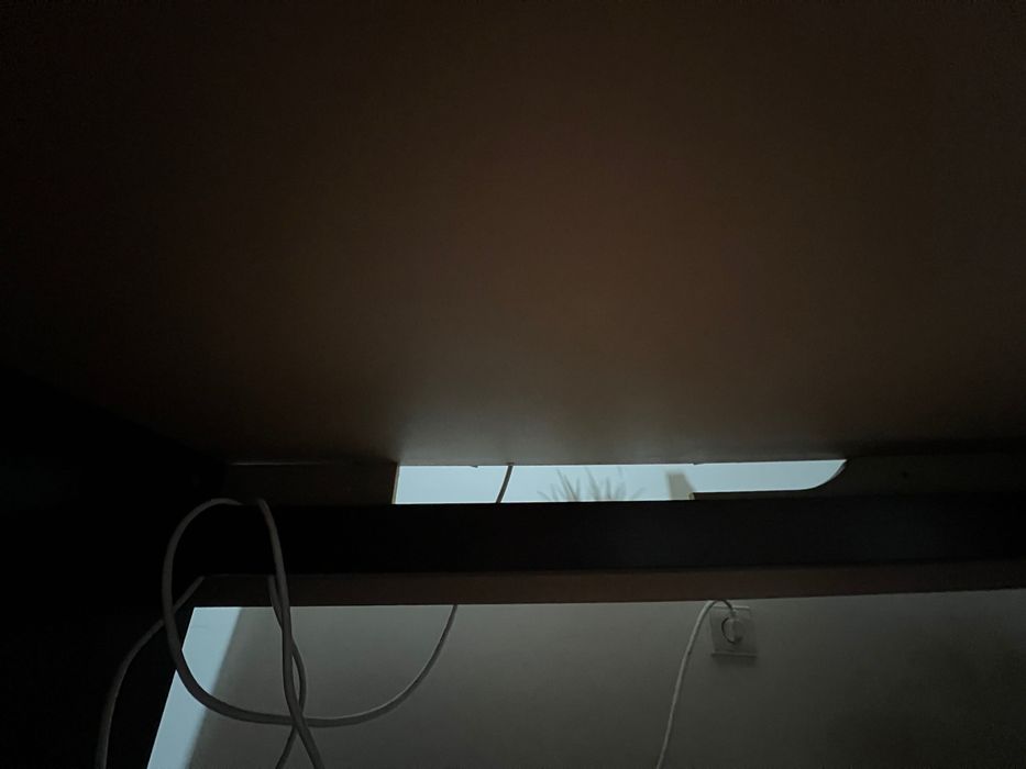 Secretária MALM IKEA painel extraível