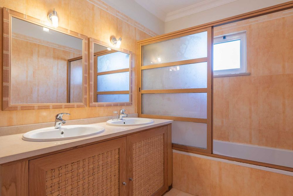 Perto da Praia com Piscina Privada - Vivenda Costa by Gabi Miguel