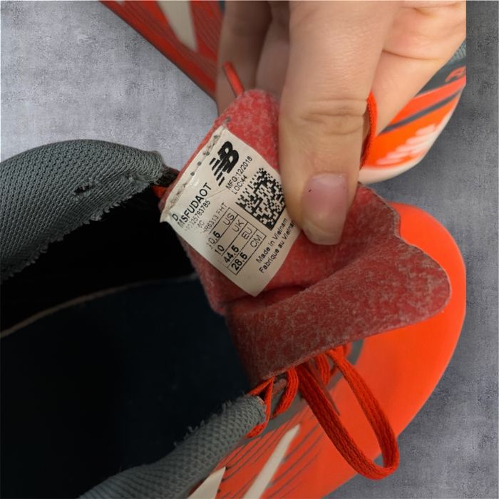 Chuteiras futebol New Balance Furon