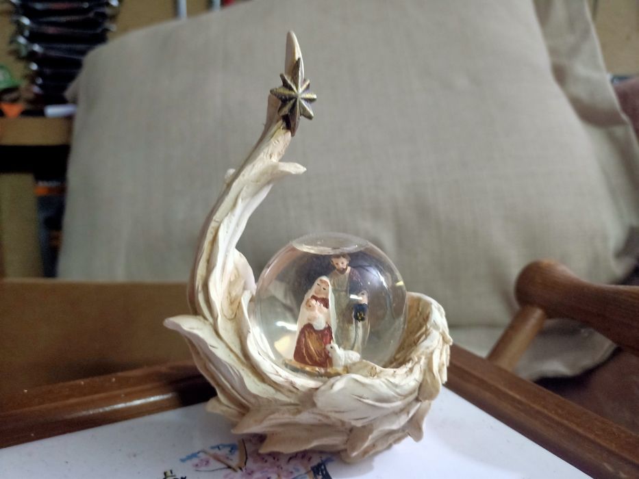Estatuetas de resina