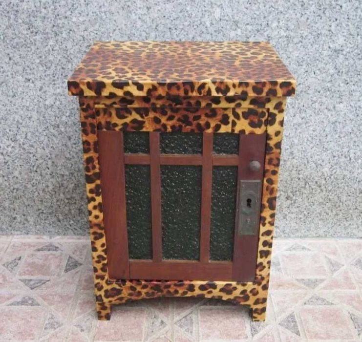 Porta de madeira mesa de centro secretária