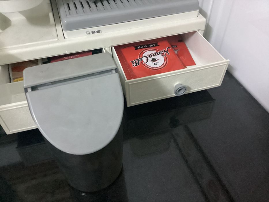 Máquina de café expresso com moinho Home