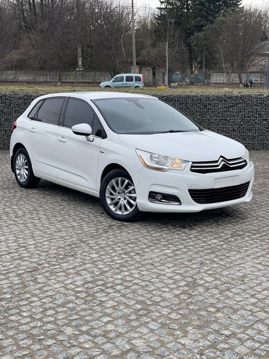 Citroen c4 2012 року