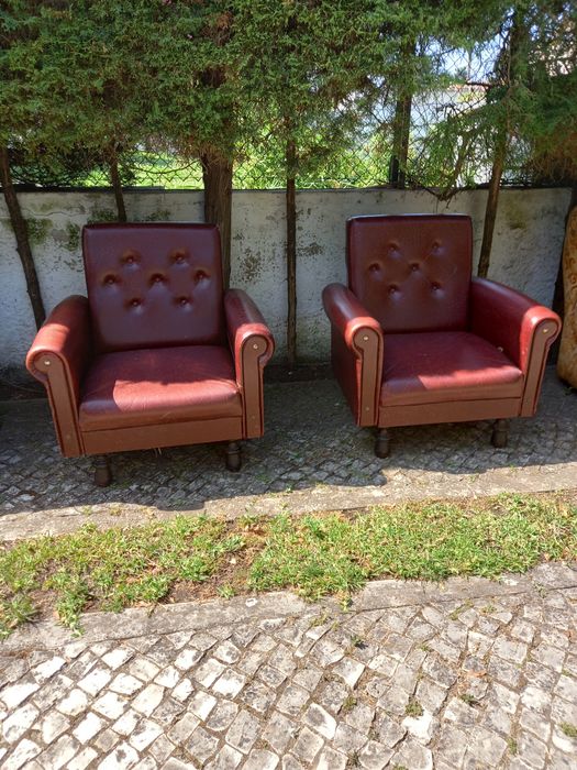 Par de Sofás  em pele